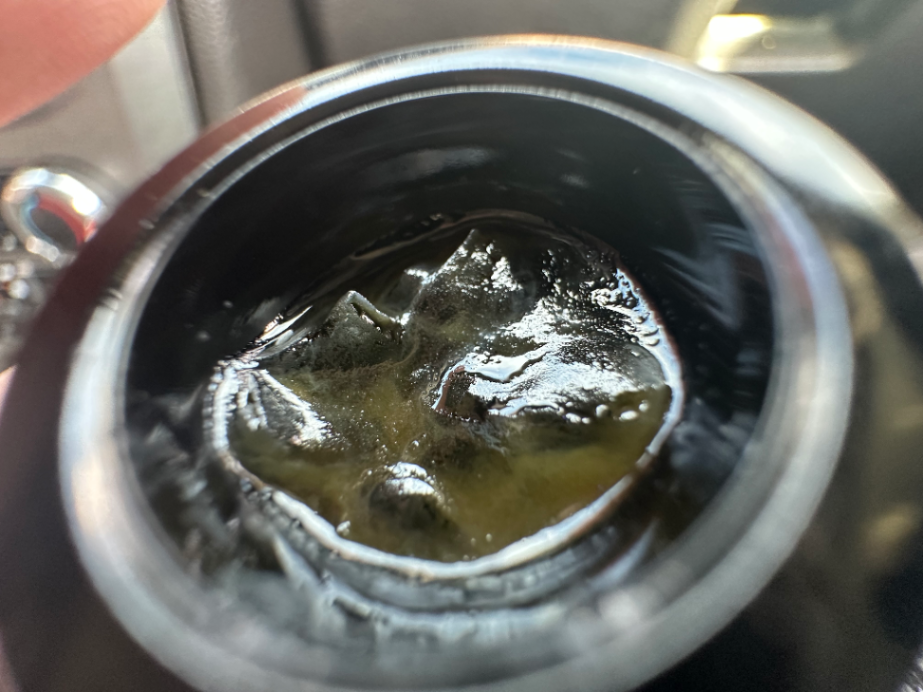 Papa Burger Solventless Diamonds and Sauce by Amaze
